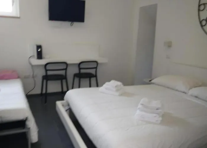 Pm 5 Via Salita Di Castelvecchio *