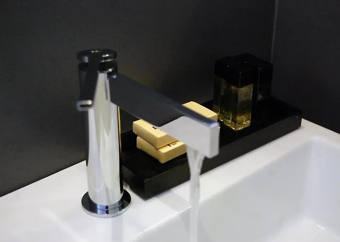 Pm 5 Via Salita Di Castelvecchio Apartment